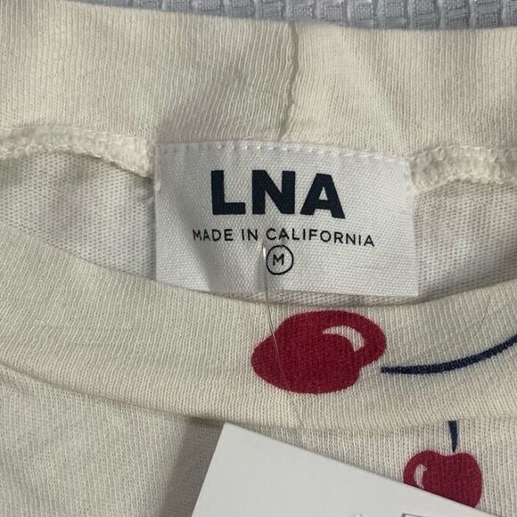 LNA Tee Cherry Printed Short Sleeves Cropped Top - Picture 3 of 6